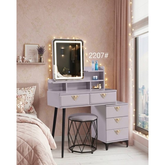 Makeup table #2207